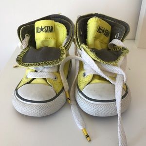 Limited Edition yellow Crayola Converse All Stars